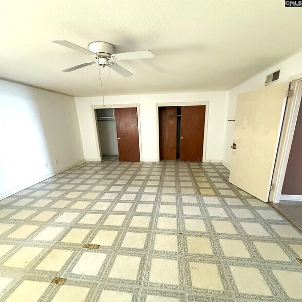 More Photos Of 324 N Parson St, West Columbia Multifamily For Sale