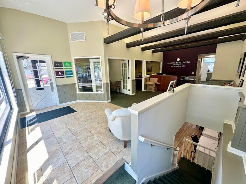 More Photos Of 528-538 Bloomfield Ave, Verona Storefront For Lease