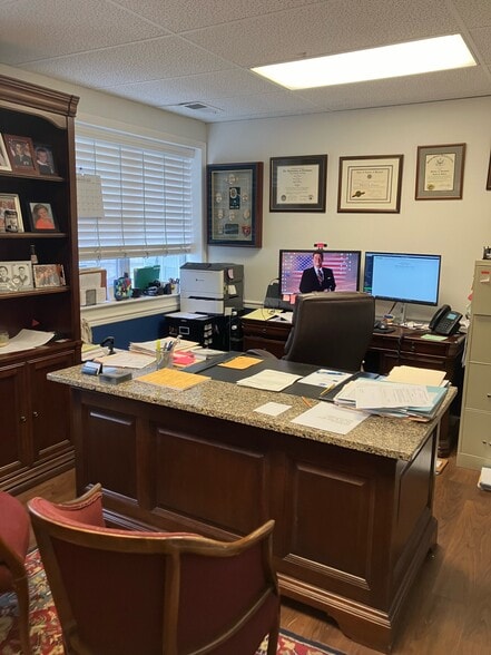 More Photos Of 14300 Gallant Fox Ln, Bowie Medical For Sale