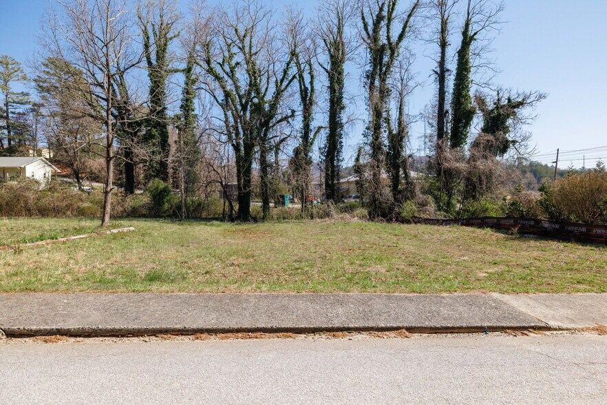 More Photos Of 0 Valley Street, Clayton Land For Sale