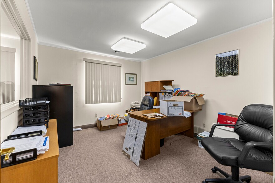 More Photos Of 30401 Utica Rd, Roseville Office For Sale