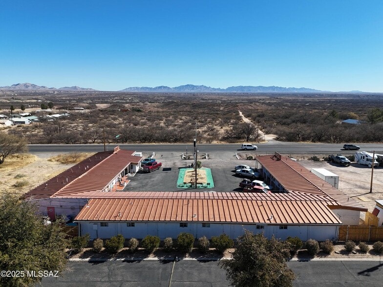 More Photos Of 1150 S Highway 80, Benson Hotel For Sale
