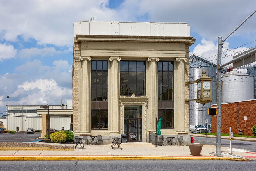 More Photos Of 1-7 W Main St, Mount Joy Bank For Sale