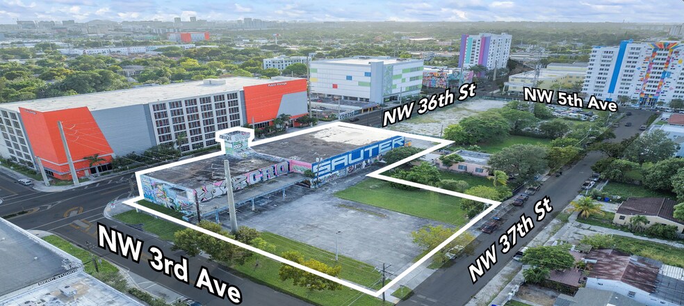 More Photos Of 301 NW 36th St, Miami General Retail For Sale