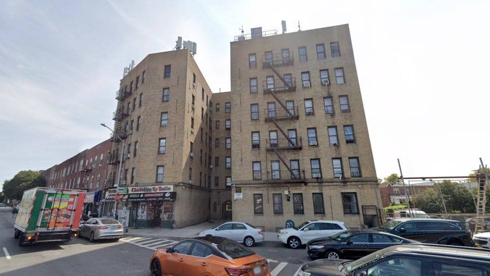 More Photos Of 1950 Cross Bronx Expy, Bronx Apartments For Sale