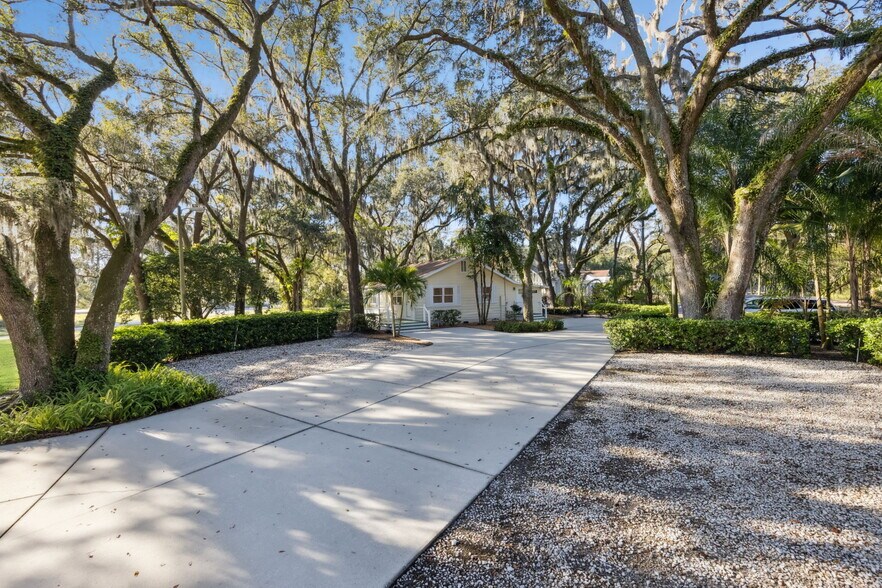 More Photos Of 1106 Brick Rd, Winter Garden Office For Lease