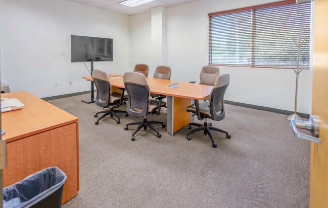 More Photos Of 235 Andover St, Wilmington Warehouse For Lease