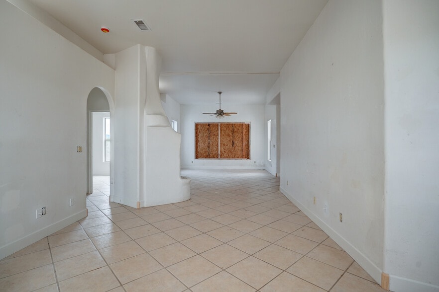 More Photos Of 3760 E Airport Dr, Rimrock Specialty For Sale