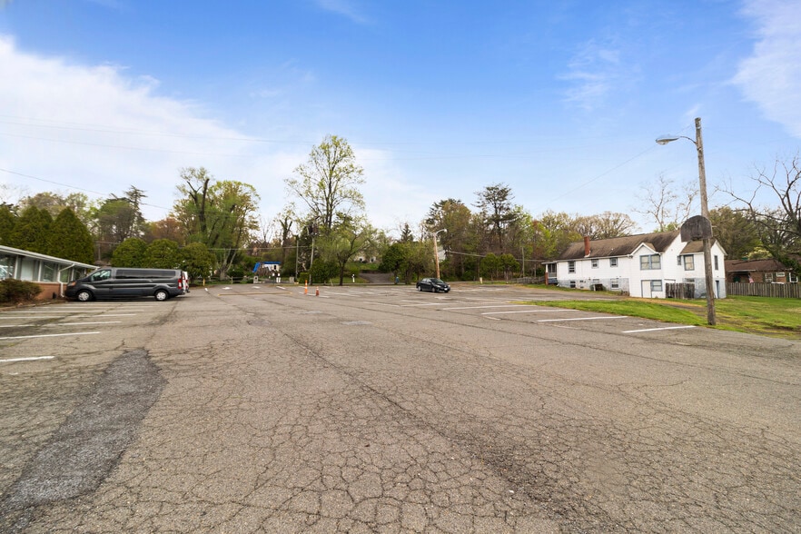 More Photos Of 5001 Backlick Rd, Annandale Religious Facility For Sale