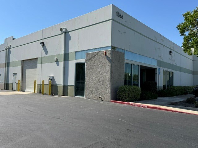 Primary Photo Of 1244 Dupont Ct, Manteca Warehouse For Sale