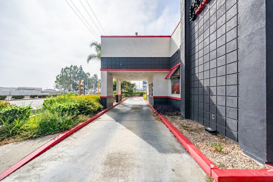 More Photos Of 8790 Central Ave, Montclair Fast Food For Sale
