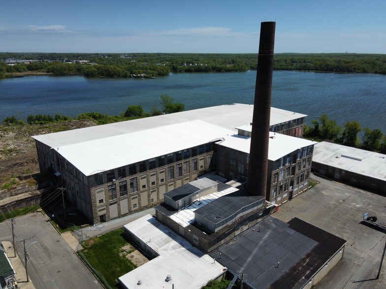 Primary Photo Of 109 Howe St, Fall River Manufacturing For Lease