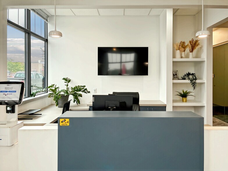 More Photos Of 20731 Holyoke Ave, Lakeville Coworking Space