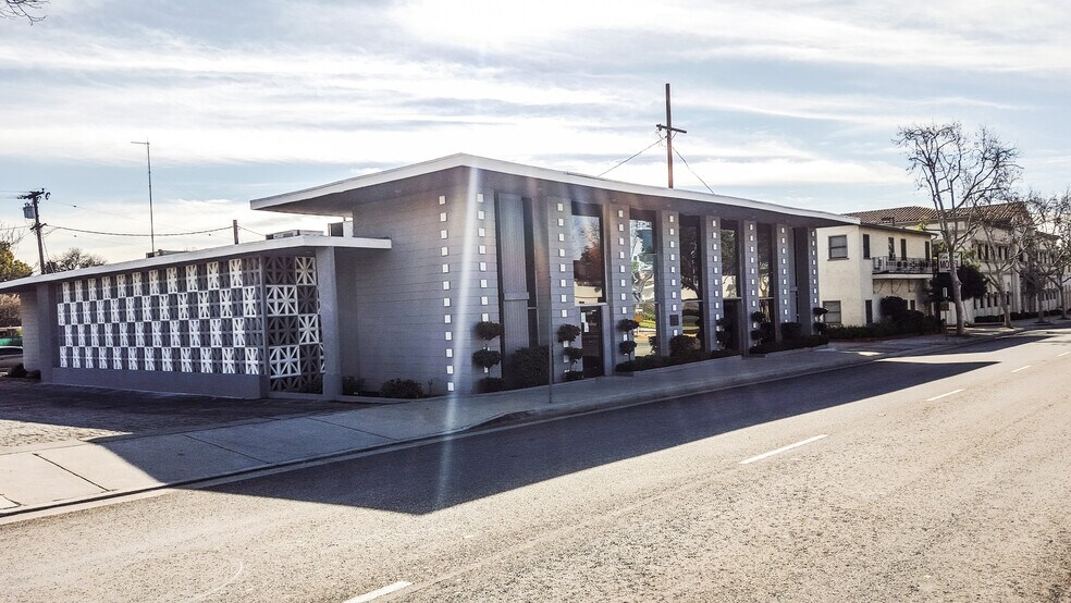 More Photos Of 13135-13141 Central Ave, Chino Office For Lease