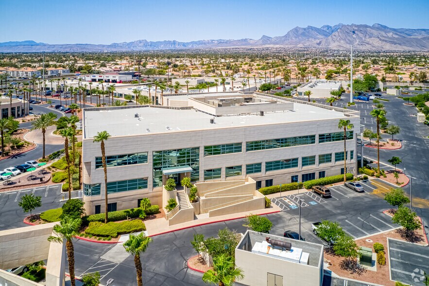 More Photos Of 7660 W Cheyenne Ave, Las Vegas Unknown For Lease