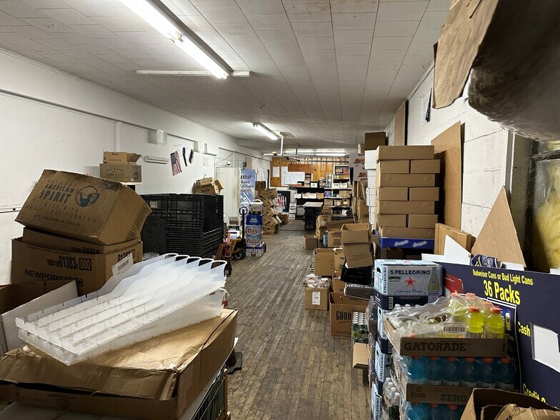 More Photos Of 3899 Carman Rd, Schenectady Freestanding For Sale