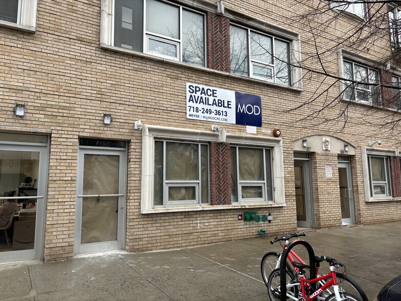 Primary Photo Of 99 S 3rd St, Brooklyn Medical For Lease