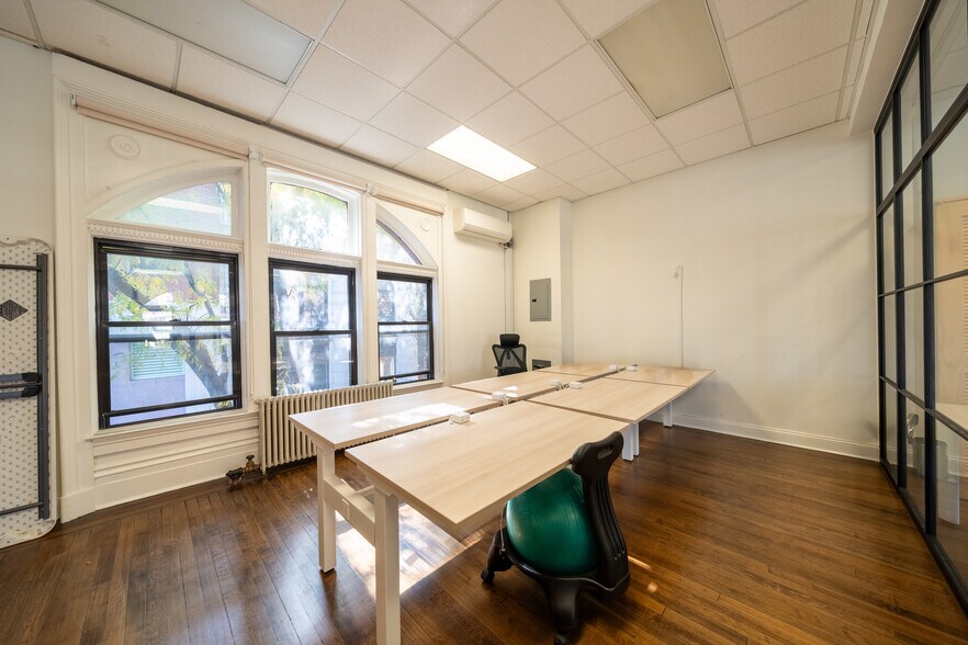 More Photos Of 1 Newark St, Hoboken Loft Creative Space For Lease