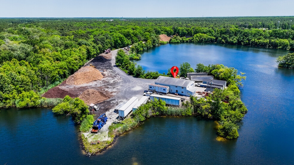 More Photos Of 203 Pomona Rd, Galloway Sports And Entertainment For Sale