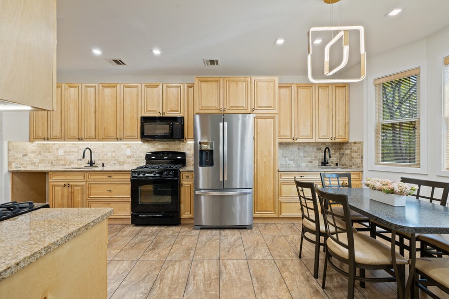 More Photos Of 68 Main St, Monsey Apartments For Sale