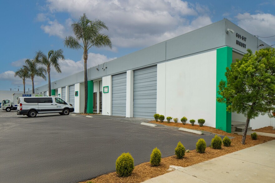 More Photos Of 601 - 625 Hindry Ave, Inglewood Warehouse For Lease