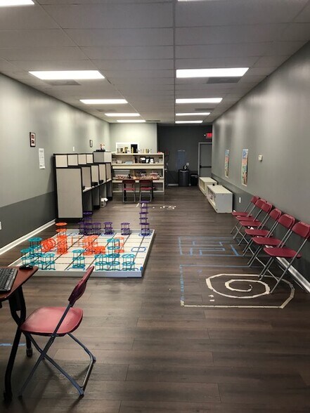 More Photos Of 1675 Peachtree Pky, Cumming Storefront Retail Office For Lease
