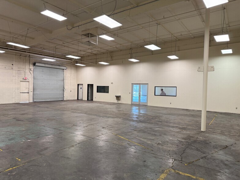 More Photos Of 4440 E Tropicana Ave, Las Vegas Storefront Retail Office For Lease