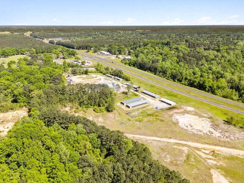 More Photos Of 117 Eastview Dr, Laurel Self Storage For Sale