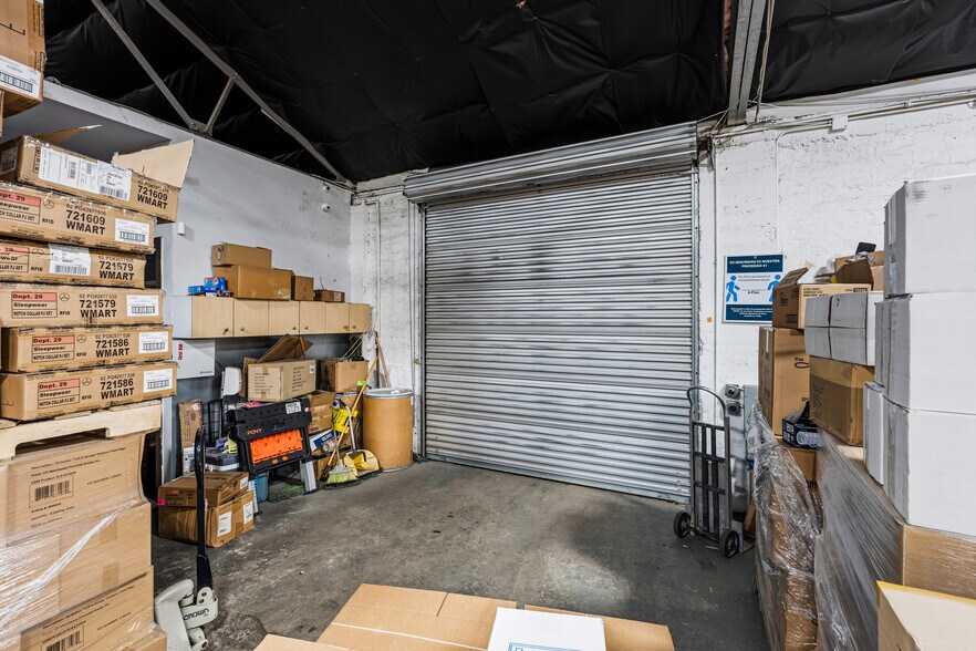 More Photos Of 2879 Main St, Riverside Warehouse For Sale