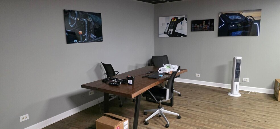 More Photos Of 6465 N Avondale Ave, Chicago Manufacturing For Sale