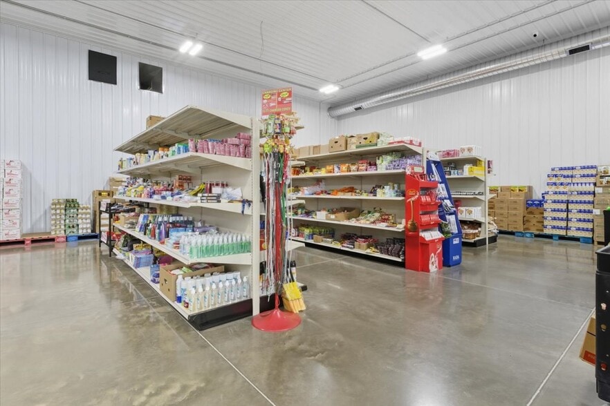 More Photos Of 105 N Broadway St, Syracuse Freestanding For Sale