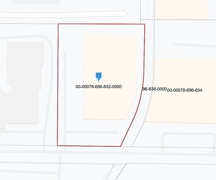 More Photos Of 12621-12623 International Pky, Dallas Warehouse For Lease