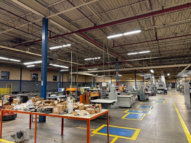 More Photos Of 2001 Market St, Ashland Manufacturing For Lease