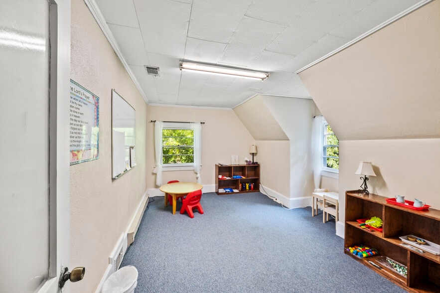 More Photos Of 2252 Queen St, Winston-Salem Religious Facility For Sale