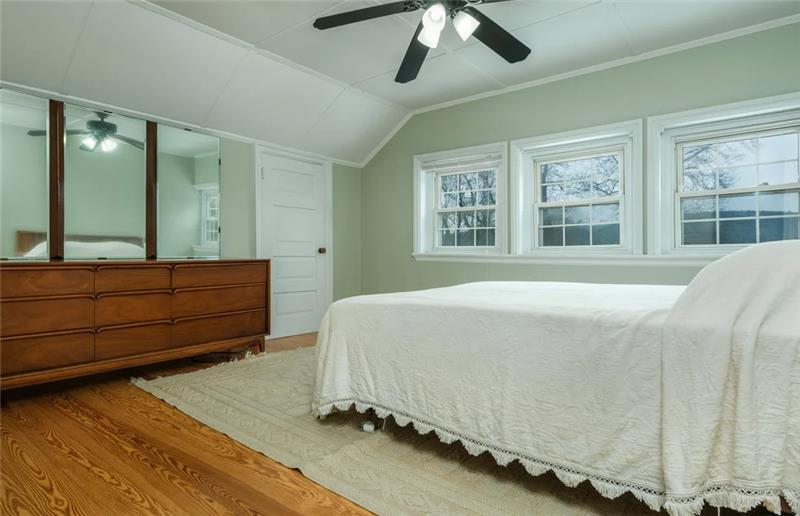 More Photos Of 6 Westridge Rd, Cooperstown Hospitality For Sale