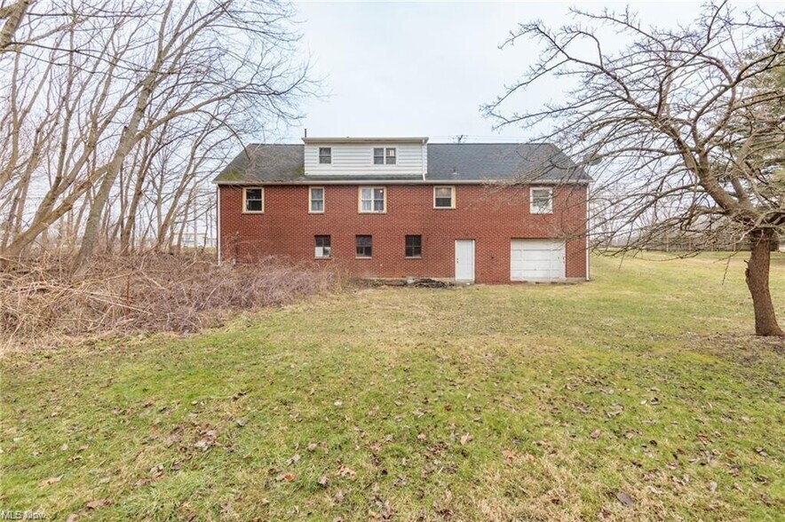 More Photos Of 35206 Center Ridge Rd, North Ridgeville Office Residential For Sale