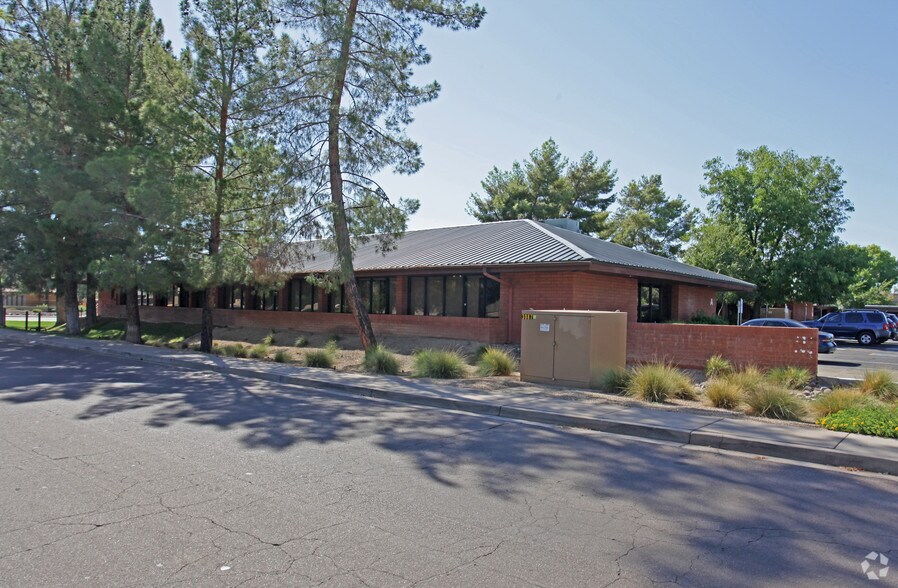 More Photos Of 15648 N 35th Ave, Phoenix Medical For Sale