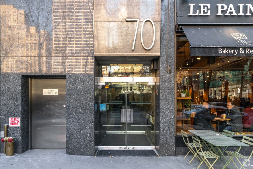 More Photos Of 66-70 W 40th St, New York Office For Lease