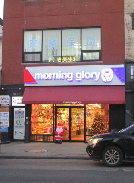 Primary Photo Of 136-77 Roosevelt Ave, Flushing Storefront Retail Office For Lease