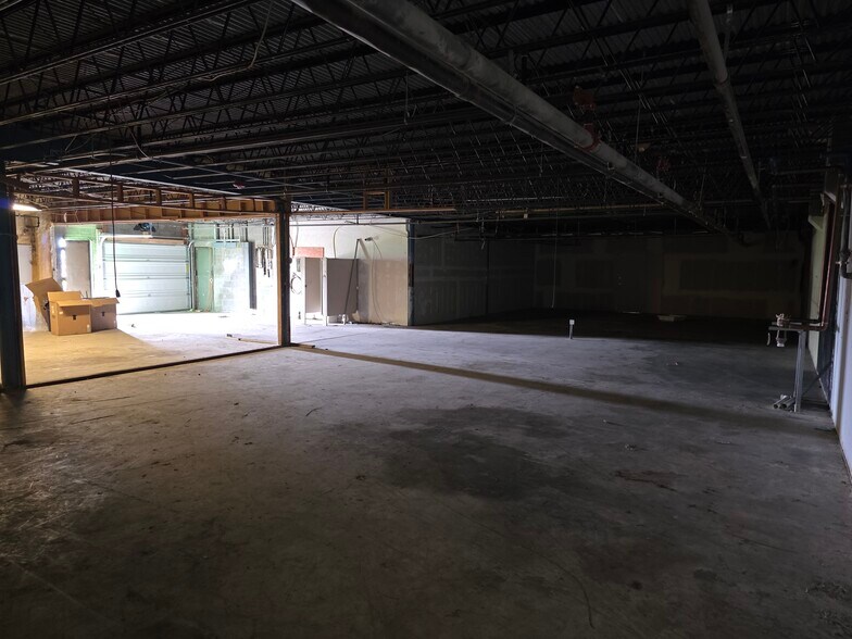 More Photos Of 1600-1630 Federal Blvd, Denver Freestanding For Lease