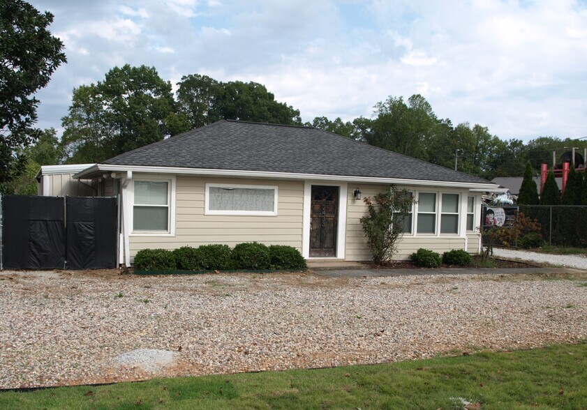 Primary Photo Of 2433 Ventura Pl, Smyrna Flex For Sale