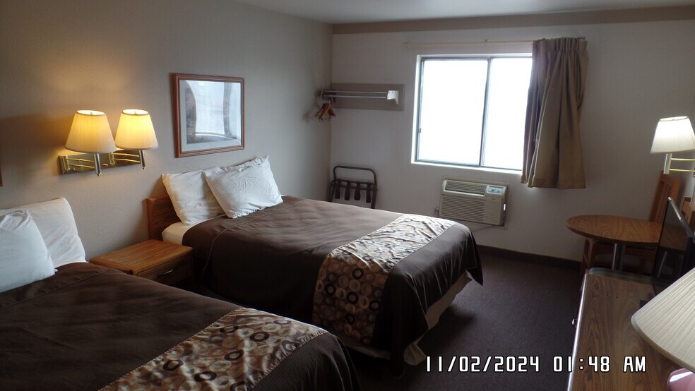 More Photos Of 2100 Fay St, Burlington Hotel For Sale