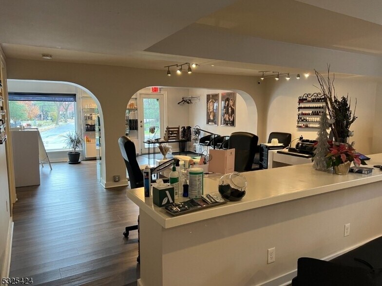 More Photos Of 281 Main St, Millburn Storefront Retail Office For Sale