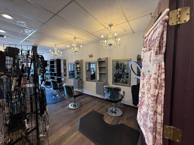 More Photos Of 55 Sound Ave, Mattituck General Retail For Lease