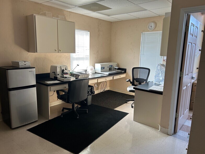 More Photos Of 1283 SW Sr-47, Lake City Medical For Lease