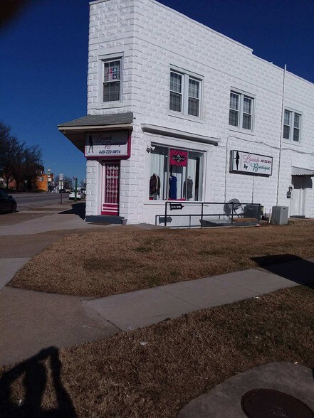 Primary Photo Of 6401-6405 Belair Rd, Baltimore Storefront Retail Office For Lease