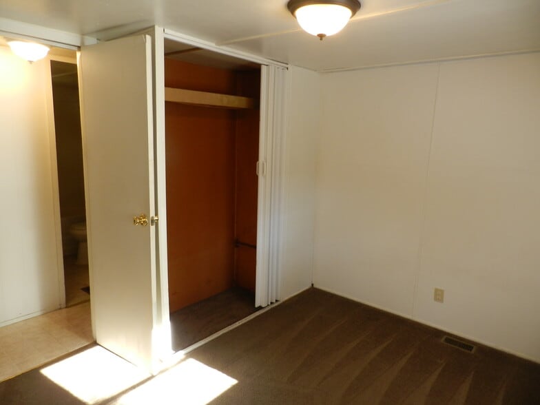 More Photos Of 17663 Vierra Canyon Rd, Salinas Manufactured Housing Mobile Home Park For Sale