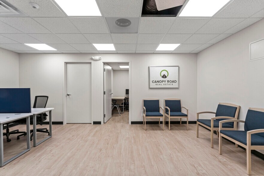 More Photos Of 4600 E Martha Truman Rd, Grandview Warehouse For Lease