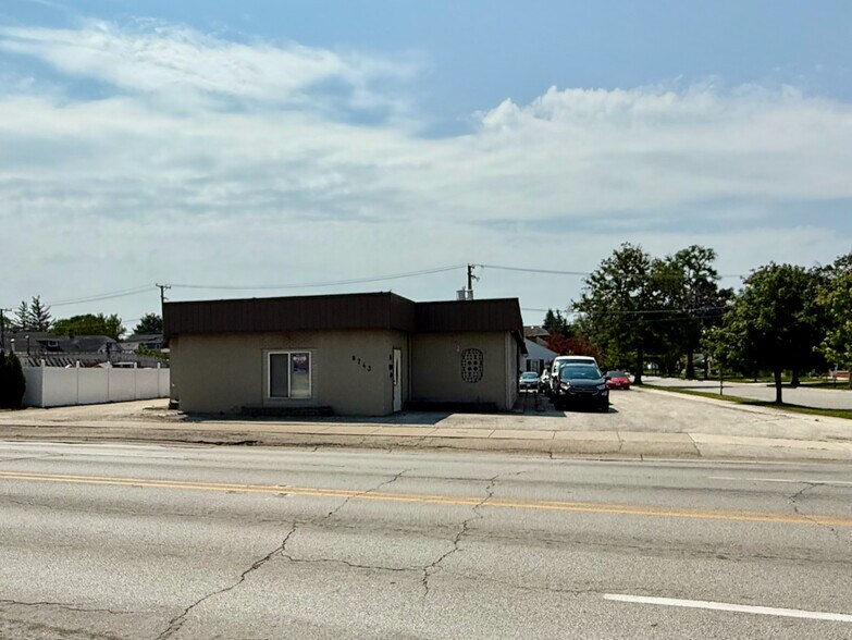 More Photos Of 8743 Ogden Ave, Lyons Office For Sale