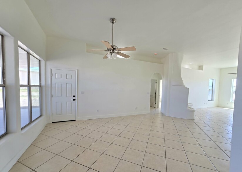 More Photos Of 3760 E Airport Dr, Rimrock Specialty For Sale